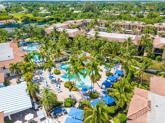 The Cottages at Naples Bay Resort