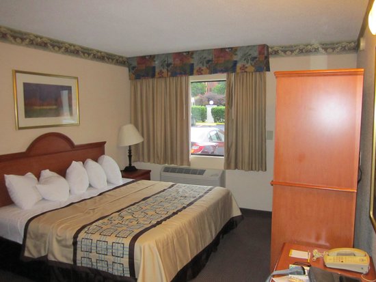 Days Inn by Wyndham Raleigh Downtown