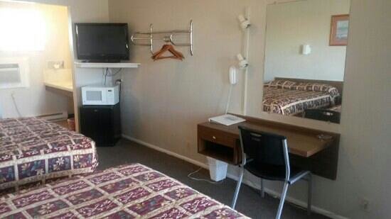 Tops Motel