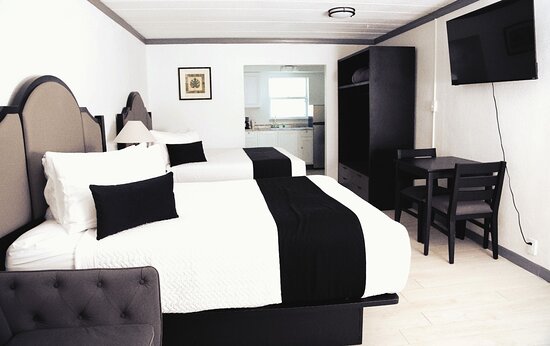 Holiday Isles Resort