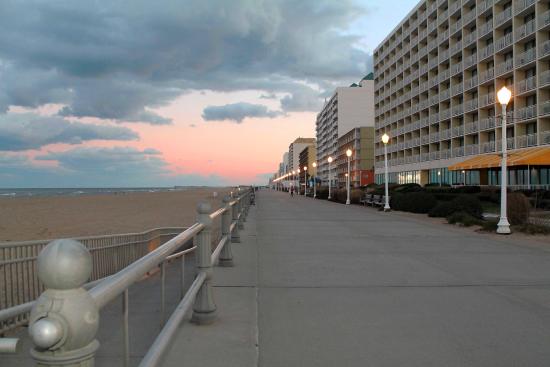 Oceans 2700 Hotel