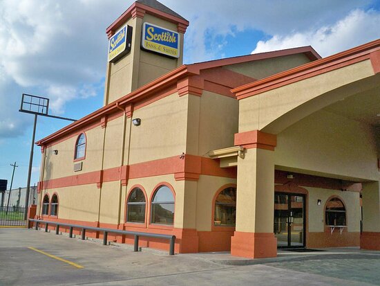 Scottish Inn & Suites