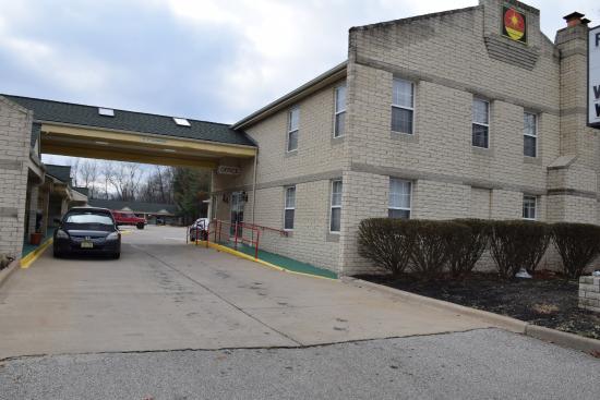 Economy Inn
