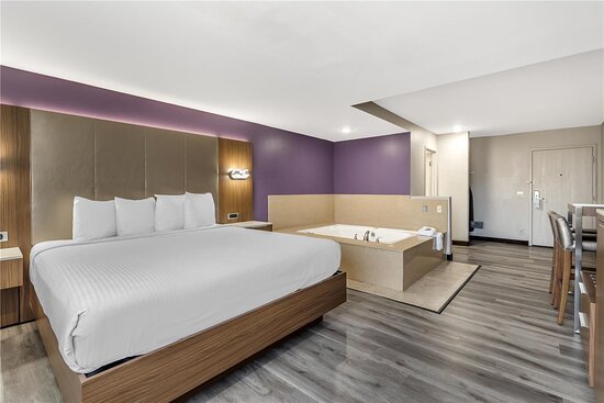 Best Western Airport Plaza Hotel - LAX Airport LA Stadium