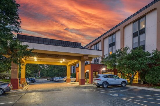 SureStay Plus By Best Western Chicago Lombard