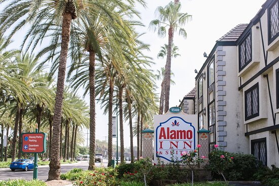Alamo Inn & Suites
