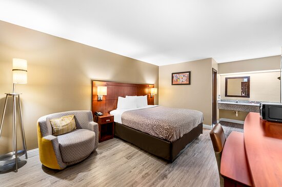Econo Lodge Texarkana I-30
