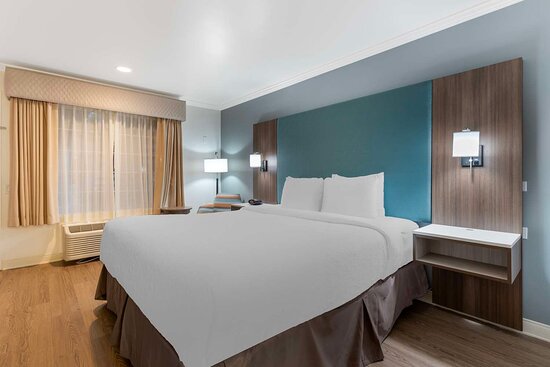 Best Western Plus Riviera