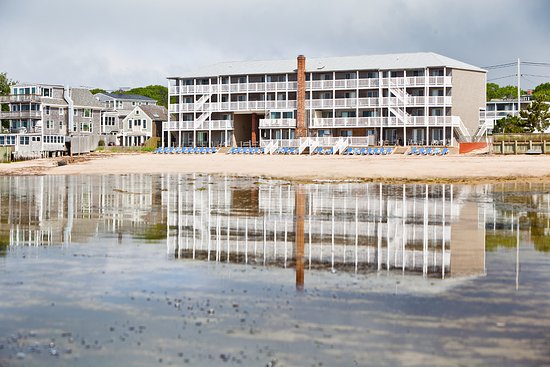 Surfside Hotel & Suites