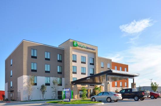 Holiday Inn Express & Suites Oklahoma City Mid - Arpt Area By IHG