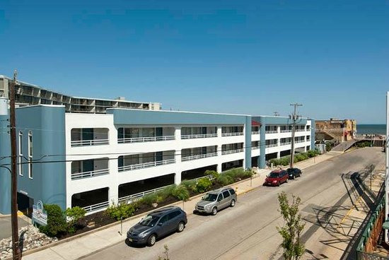 Wild Dunes Inn