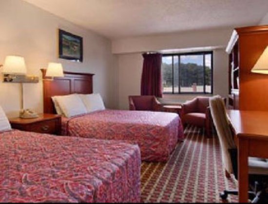 Days Inn by Wyndham Leominster/Fitchburg Area