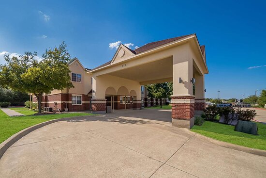 Econo Lodge Inn & Suites