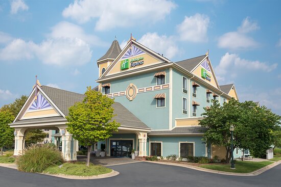 Holiday Inn Express Holland by IHG