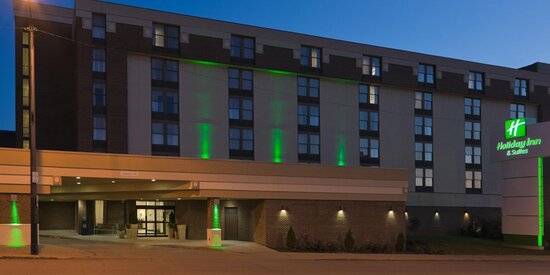Quality Inn & Suites Downtown Mansfield