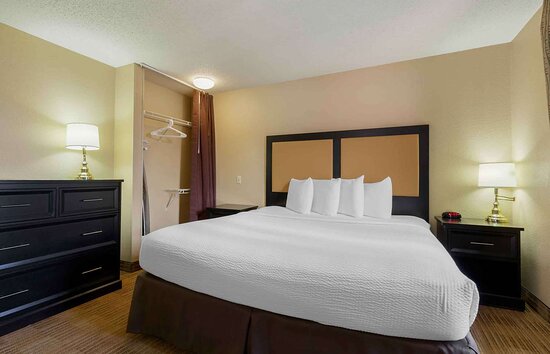 Extended Stay America - Rockford - I-90