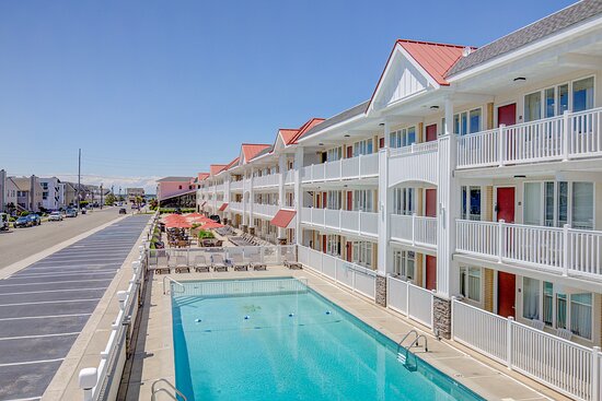 Desert Sand Resort