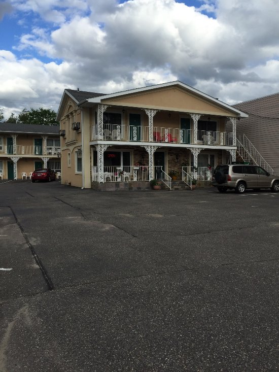 River Road Motel
