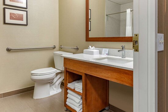 Comfort Suites