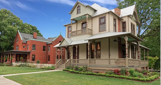 Summit Street Inns
