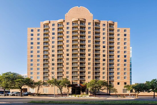 Doubletree Suites By Hilton Austin Downtown Capitol