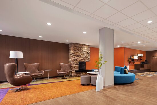 Fairfield Inn & Suites Charlottesville Downtown / University Area