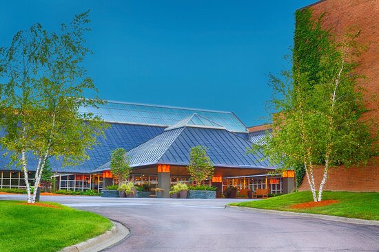 Crowne Plaza Minneapolis West by IHG
