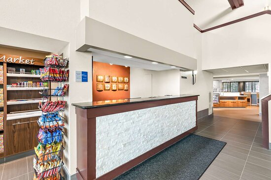 Best Western West Towne Suites