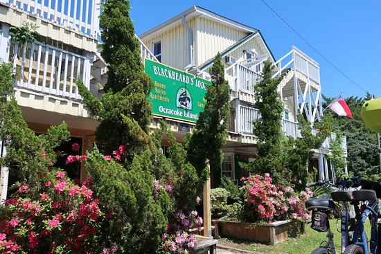 Blackbeard's Lodge