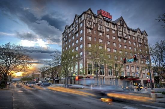 Hotel Alex Johnson Rapid City, Curio Collection by Hilton