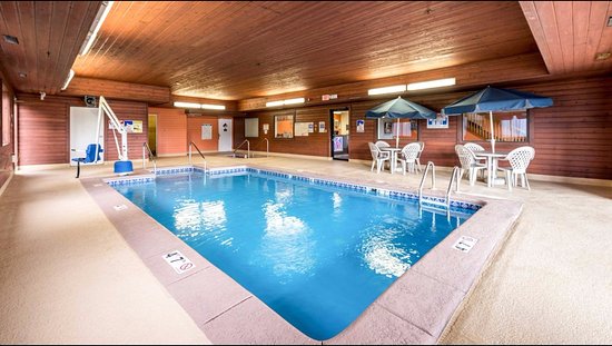 Motel 6 Waterloo