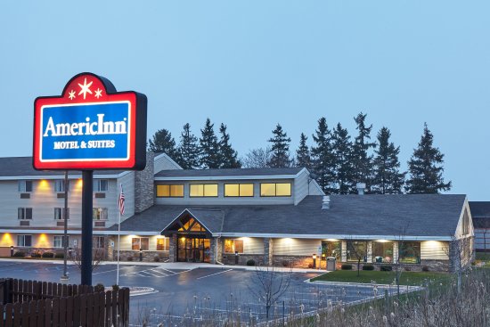 AmericInn by Wyndham Sheboygan