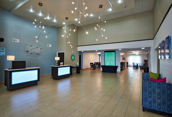 Holiday Inn Express & Suites Birmingham South - Pelham By IHG