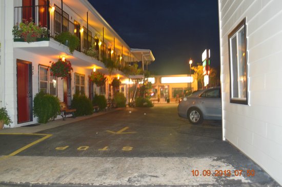 Fitzgeralds Motel