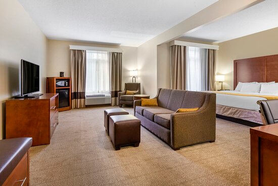 Comfort Suites