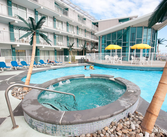 Starlux Hotel