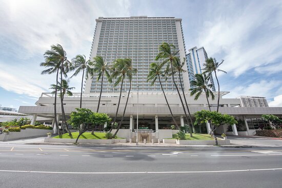 Ala Moana Honolulu by Mantra