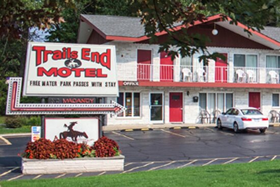 Trail's End Motel