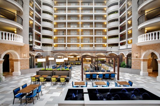 Embassy Suites by Hilton Orlando International Drive Convention Center