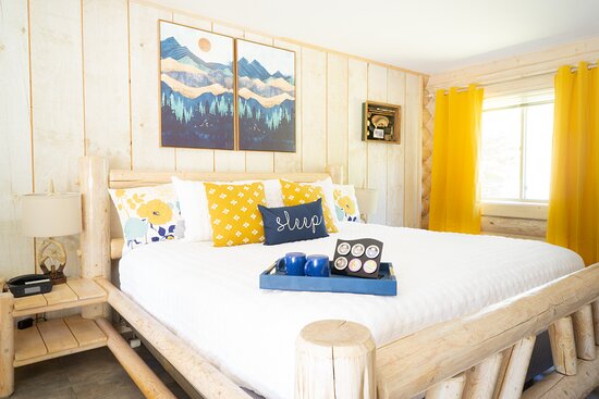 Bonners Ferry Log Inn