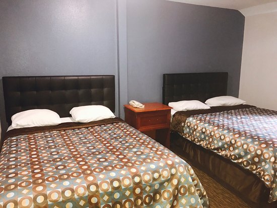 Kings Row Inn
